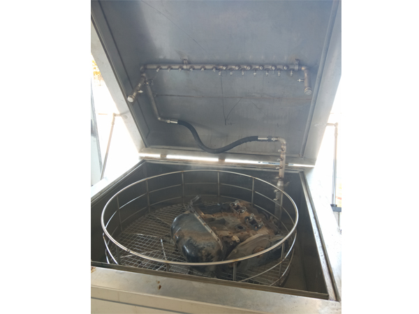 單工位高壓旋轉噴淋清洗機